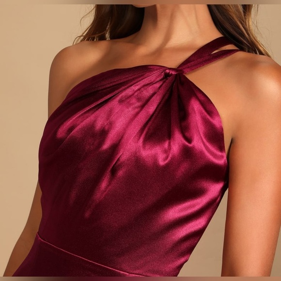 Lulus Women's XS Devotion to Love Wine Satin One Shoulder Maxi Dress Cocktail - Picture 3 of 9